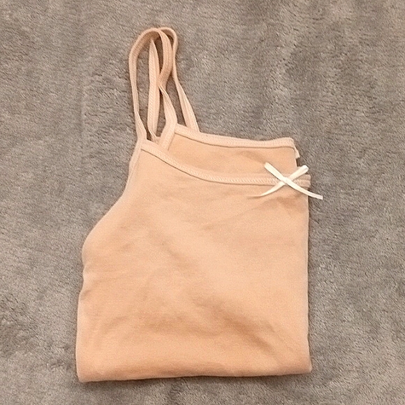 Brandy Melville cute pink Cami with bow 💕 - Picture 2 of 7
